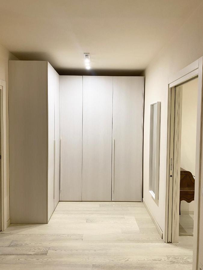 Front Beach Apartments Viareggio Luaran gambar